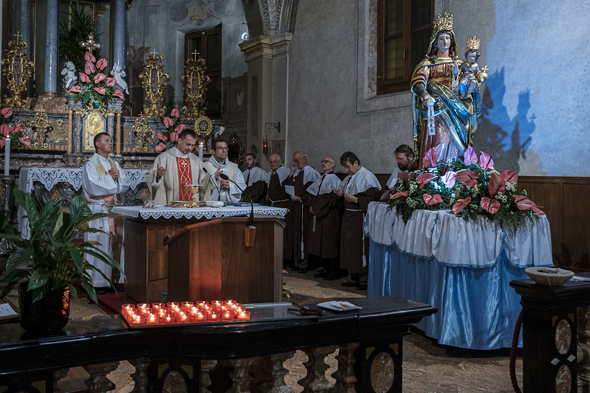 Trasporto dell'effige della Madonna del Carmelo